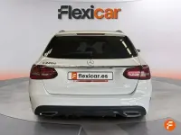 Usado Mercedes C220 194 CV (142 kW) 2021 Blanco Familiar
