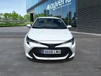 Używany Toyota Corolla Active 122 KM (89 kW) 2022 Biały Sedan/Limuzyna