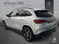 Usado Mercedes GLA200 AMG line 150 CV (110 kW) 2025 Gris / plateado SUV