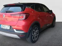 Usado Renault Captur Zen 140 CV (102 kW) 2022 SUV