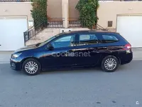 Usado Peugeot 308 SW Active 120 CV (88 kW) 2017 Azul Familiar