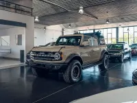 Usado Ford Bronco 335 CV (246 kW) 2025 Beige SUV