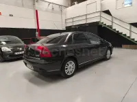 Usado Citroën C5 Exclusive 138 CV (101 kW) 2006 Gris / plata Berlina