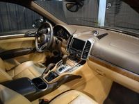 Usado Porsche Cayenne 262 CV (192 kW) 2015 Gris / plata SUV