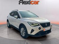 Usado Seat Arona Style 110 CV (80 kW) 2022 Blanco SUV