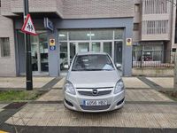Usado Opel Zafira Enjoy Plus 116 CV (85 kW) 2011 Plateado Monovolumen