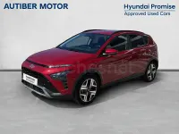 Usado Hyundai Bayon 100 CV (73 kW) 2023 Granate SUV