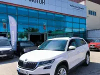 Usado Skoda Kodiaq Ambition 150 CV (110 kW) 2021 Blanco SUV