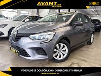 Usado Renault Clio V SE 67 CV (49 kW) 2023 Gris / plata Berlina