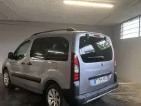 Usado Peugeot TePee Active 99 CV (72 kW) 2017 Gris Van