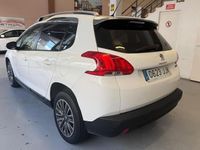 Usado Peugeot 2008 Active 82 CV (60 kW) 2015 Blanco SUV