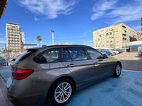 Usado BMW 318 150 CV (110 kW) 2019 Gris / plata Familiar