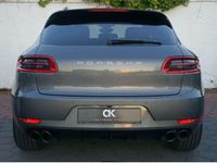 Begagnad Porsche Macan Sport 252 HK (185 kW) 2017 Grå SUV
