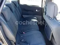 Usado Renault Scénic Dynamique 105 CV (77 kW) 2008 Gris / plata Monovolumen