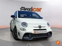 Usado Abarth 595 165 CV (121 kW) 2023 Blanco Utilitario
