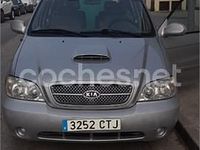 Usado Kia Carnival LX 144 CV (105 kW) 2004 Gris / plata Monovolumen