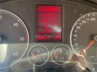 Usado VW Touran 140 CV (102 kW) 2007 Gris / plata Monovolumen