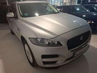 Usado Jaguar F-Pace Portfolio 163 CV (119 kW) 2017 Gris SUV