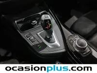 Usado BMW 118 136 CV (100 kW) 2019 Rojo Utilitario