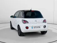 Usado Opel Adam Glam 100 CV (73 kW) 2018 Blanco Utilitario