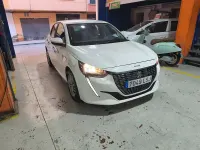 Usado Peugeot 208 Active 100 CV (73 kW) 2021 Blanco Utilitario