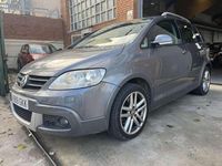Usado VW Golf Plus Cross 160 CV (117 kW) 2010 Gris Monovolumen