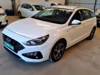 Käytetty Hyundai i30 120 HP (88 kW) 2023 Valkoinen Farmari