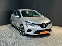 Usado Renault Clio Evolution 91 CV (66 kW) 2022 Gris Utilitario
