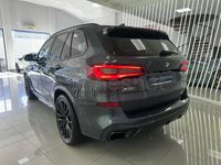 Usado BMW X5 M Sport 265 CV (194 kW) 2021 Gris / plata SUV