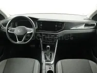 Usado VW Taigo Life 110 CV (80 kW) 2022 Gris / plata SUV
