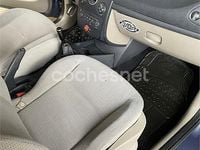 Usado Renault Clio II Dynamique 85 CV (62 kW) 2006 Gris / plata Berlina