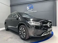 Usado Mercedes GLA180 136 CV (100 kW) 2022 Negro SUV