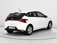 Usado Hyundai i20 101 CV (74 kW) 2022 Blanco Utilitario