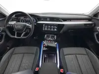 Usado Audi e-tron Sportback Sport 300 kW (408 CV) 2022 Azul SUV