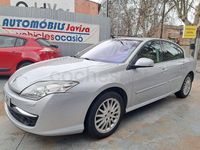 Usado Renault Laguna III Dynamique 140 CV (102 kW) 2008 Gris / plata Berlina