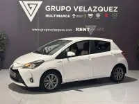 Usado Toyota Yaris Active 99 CV (72 kW) 2020 Blanco Utilitario
