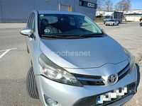 Usado Toyota Verso Advance 112 CV (82 kW) 2015 Gris / plata Monovolumen