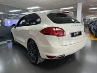 Usado Porsche Cayenne 240 CV (176 kW) 2010 Blanco SUV