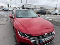 Usado VW Arteon R-line 150 CV (110 kW) 2018 Rojo Berlina