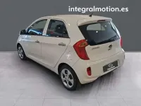 Usado Kia Picanto Urban 69 CV (50 kW) 2014 Blanco Utilitario