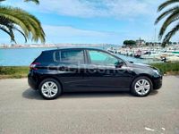 Usado Peugeot 308 Style 100 CV (73 kW) 2017 Negro Berlina