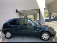 Usado Citroën Saxo 58 CV (42 kW) 1998 Negro Utilitario