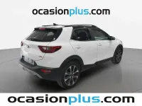Usado Kia Stonic 120 CV (88 kW) 2019 Blanco SUV