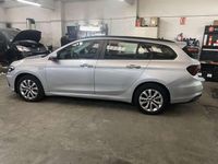 Usado Fiat Tipo Lounge 95 CV (69 kW) 2018 Plateado Familiar