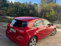 Usado Mercedes A180 Urban 109 CV (80 kW) 2014 Rojo Berlina