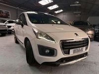 Usado Peugeot 3008 Allure 120 CV (88 kW) 2016 Blanco Monovolumen