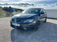 Usado Seat Toledo Reference 105 CV (77 kW) 2015 Negro Utilitario