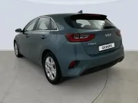 Usado Kia Ceed 101 CV (74 kW) 2022 Gris Utilitario