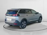 Usado Peugeot 5008 Allure 131 CV (96 kW) 2023 Gris SUV