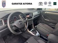 Usado VW T-Roc Advance 115 CV (84 kW) 2020 Gris / plata SUV